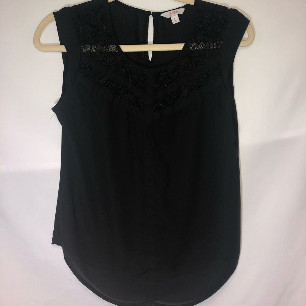 Candies Women’s sleeveless top Size Small